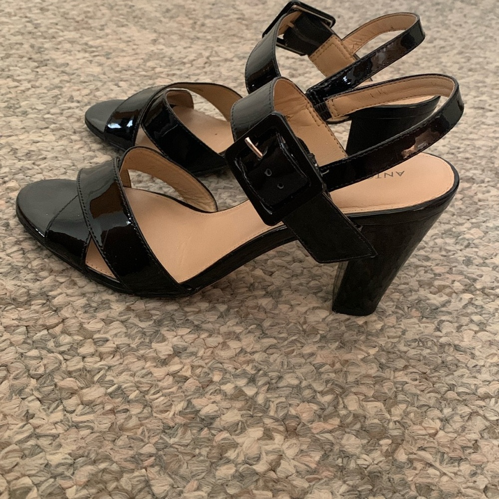 ANTONIO MELANI Black Strappy Heels with Chunky Heel - Picture 3 of 14